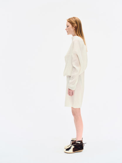 WHITE WRINKLE-TEXTURED REVERSIBLE TOP
