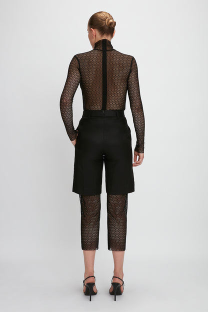 LONG-SLEEVED TURTLENECK TOP