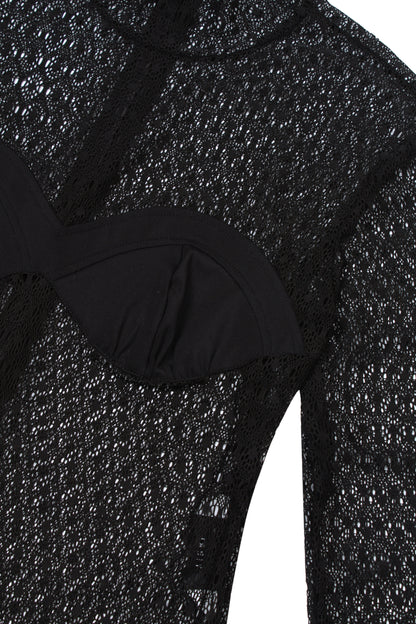 LONG-SLEEVED TURTLENECK TOP