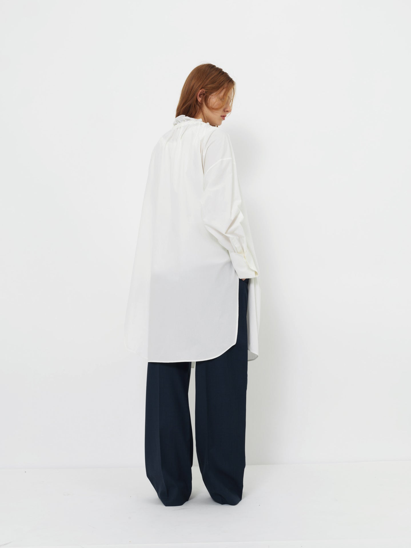 RUCHED COLLAR LONG SHIRT