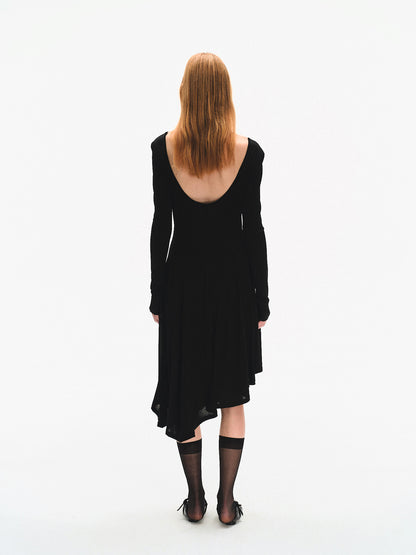 LONG SLEEVE FITTED KNIT DRESS WITH TWISTED DETAILS