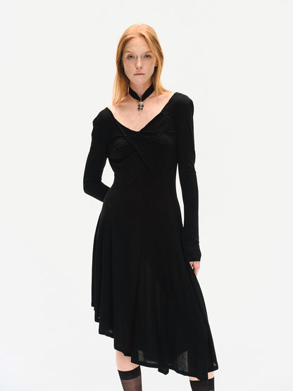 LONG SLEEVE FITTED KNIT DRESS WITH TWISTED DETAILS