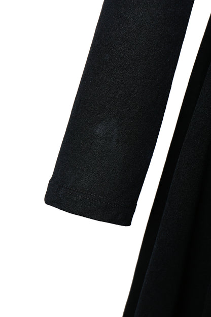 LONG SLEEVE FITTED KNIT DRESS WITH TWISTED DETAILS