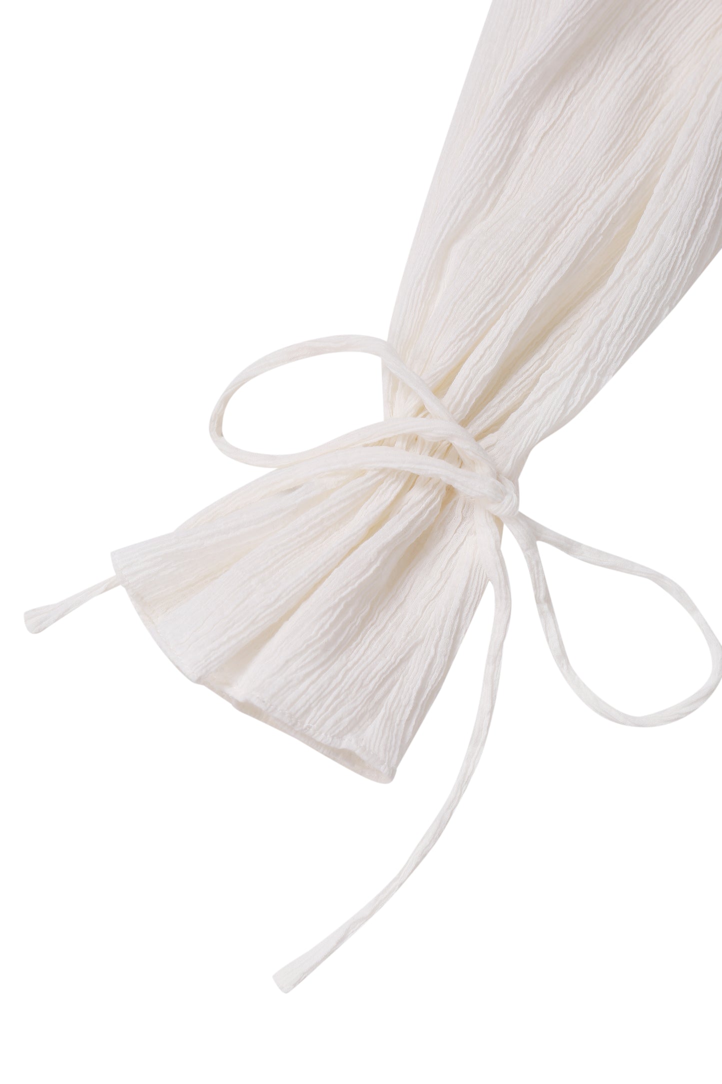 IVORY PLEATED CROPPED BLOUSE