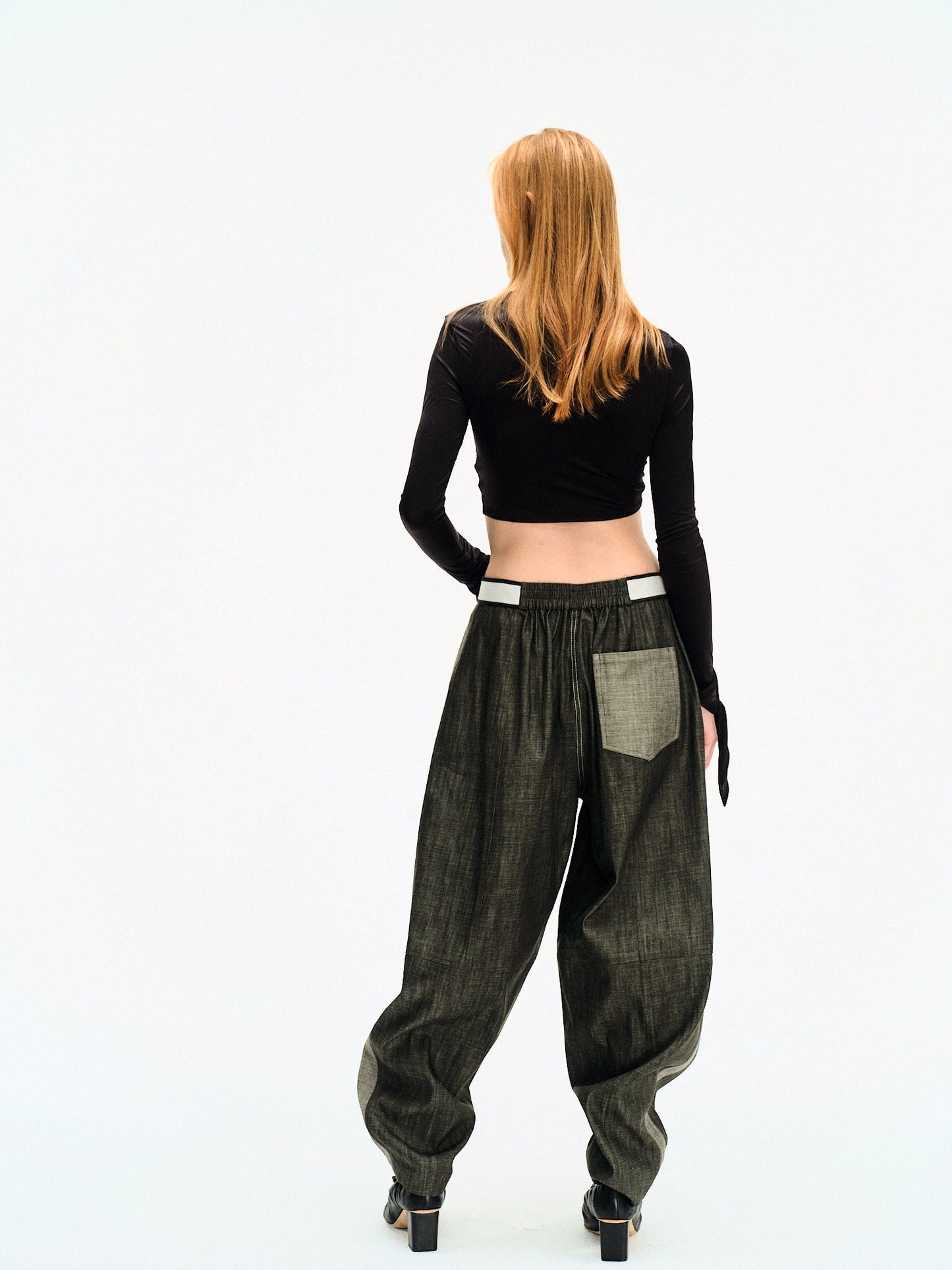 BLACK DRAPED JERSEY CROP TOP