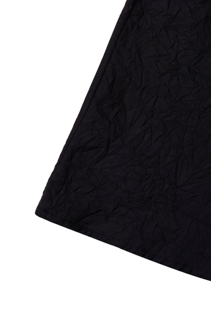 BLACK CRINKLED TEXTURE SLEEVELESS TOP