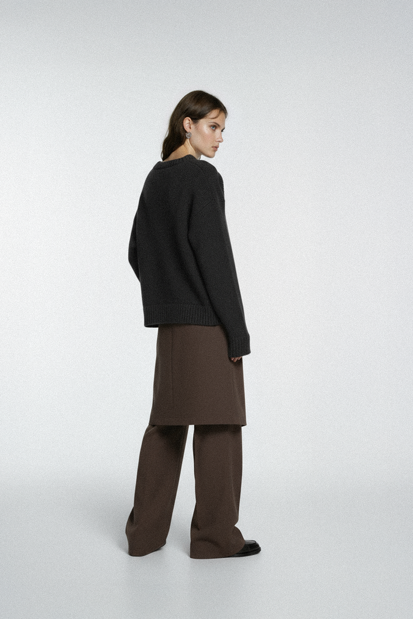 WOOL-CASHMERE KNIT SWEATER